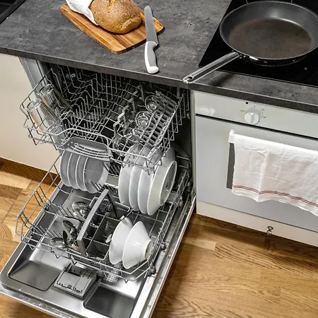 And Big With Private Entrance דירה טרונדהיים