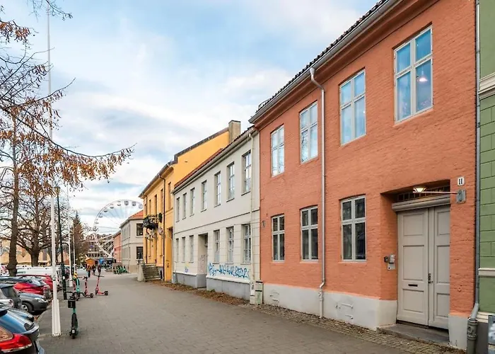 And Big With Private Entrance 아파트 트론헤임