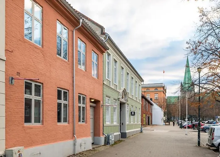 And Big With Private Entrance * 트론헤임