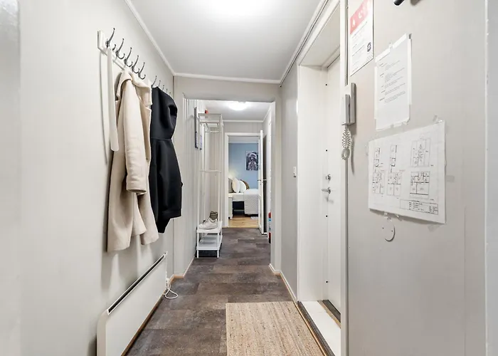 And Big With Private Entrance Appartement